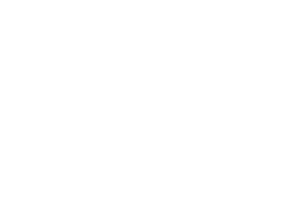 Illustrazione in stile lavagna di un grammofono che diffonde note musicali in un calice da vino, simbolo del connubio tra vino e musica